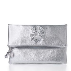 🧚‍♀️ Victoria’s Secret Silver Angel Bag 🧚‍♀️
